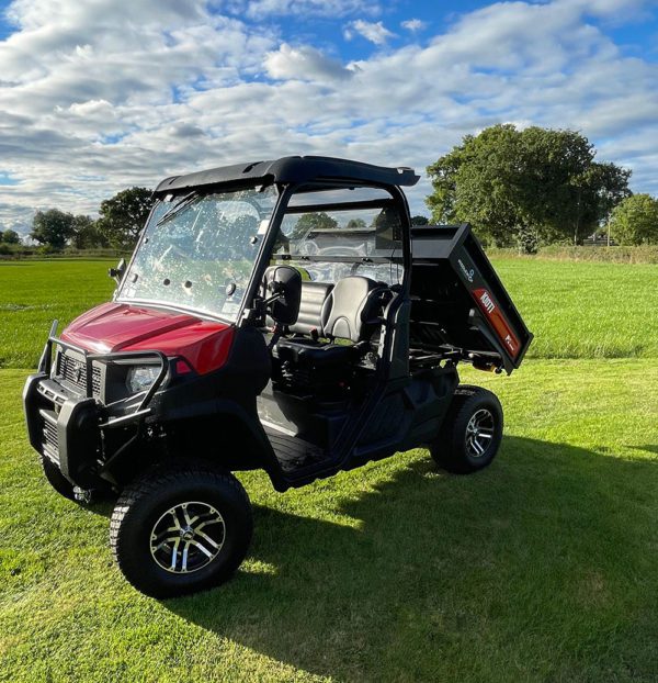 Kioti Utility Vehicle K9 Utv2400 | Middlewich Machinery Kioti utility vehicle k9 utv2400 front side view