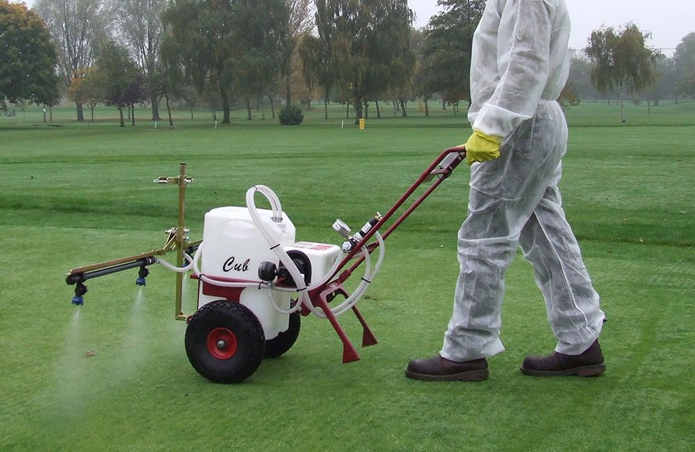 Team Cub Sprayer | Middlewich Machinery Team cub sprayer - image 3