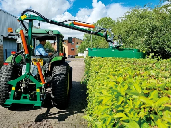 Wessex cht rotary hedge cutter
